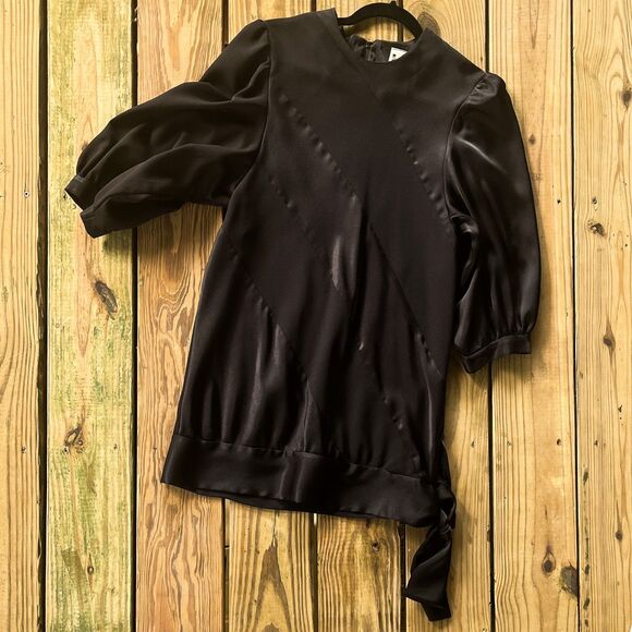 Vintage 1960s Marty Gutmacher Black Mini Sheath Dress - Bow Accent - Size S/M - Picture 3 of 10